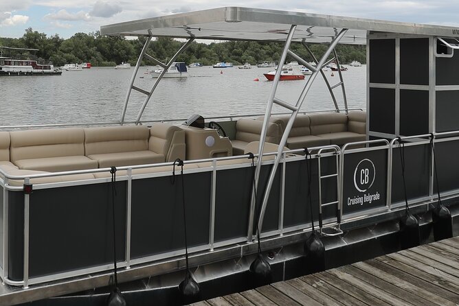 2 hours / Sightseeing Boat cruise Drinks Included - Drinks included, plus a small-group feel that changes the experience