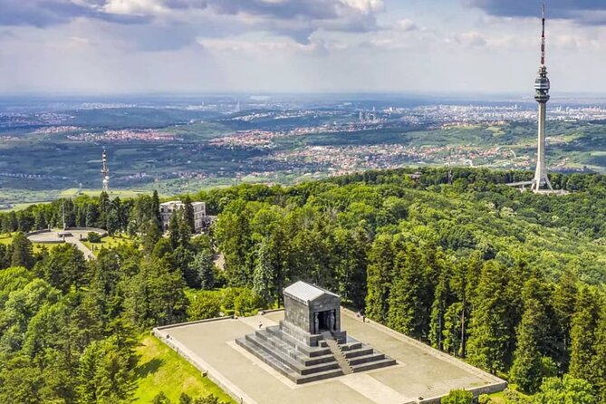 Avala Mountain Private Tour - Mount Avala: a nature and geology break near Belgrade