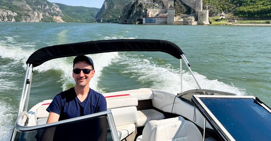 Belgrade: Golubac Fortress with Iron Gate Speed Boat Ride - The 1-hour speedboat ride through Djerdap Gorge