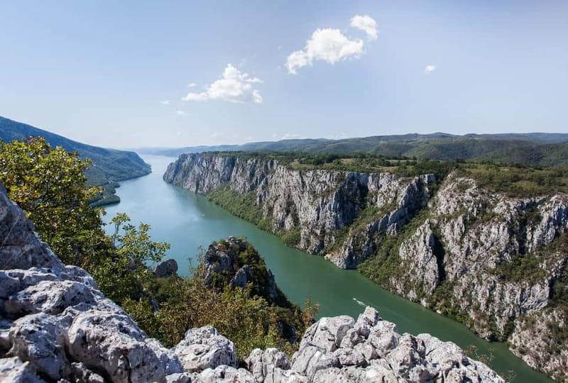 Belgrade: Iron Gate Park, Speedboat Ride, and 2 Viewpoints - Key things I’d plan around