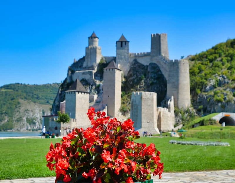 Belgrade: Iron Gate Park, Speedboat Ride, and 2 Viewpoints - Price and value check for a $159 day