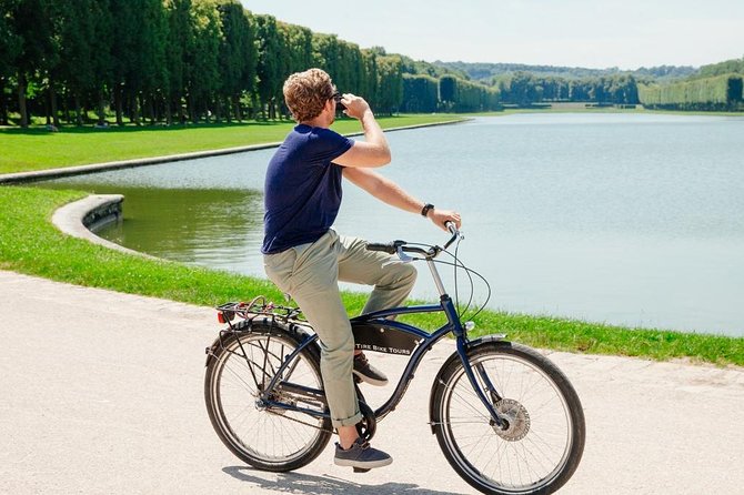 Belgrade Island Bike Tour - Old town ride and waterfront bridges: where Belgrade starts feeling real