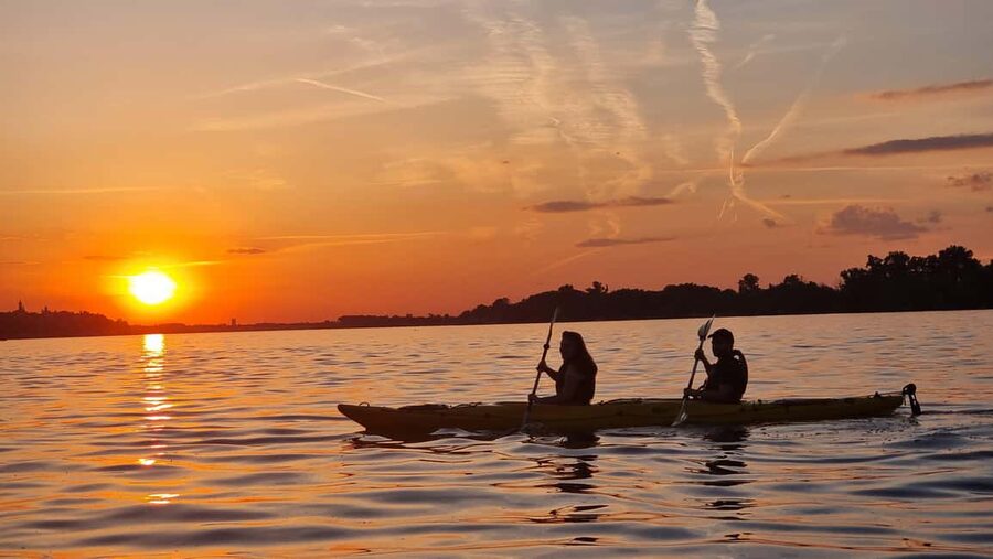 Belgrade: Sunset Kayak Tour - Timing Tips So You Don’t Miss the Best Part