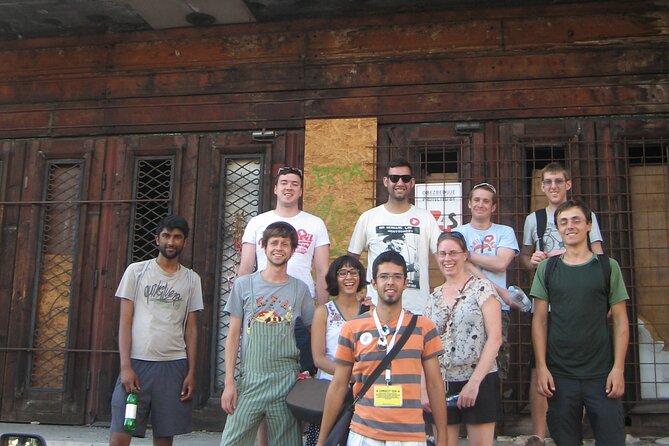 Communist Tour in Belgrade - Stop-by-stop route: Republic Square, union halls, parliament, and the scars of 1999