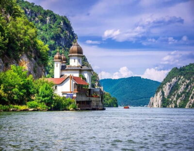 Danube Tour and Iron Gate National Park