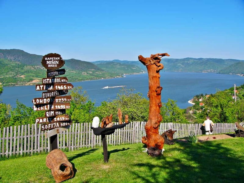From Belgrade: Golubac Fortress and Iron Gate Gorge Tour - Belgrade to the Danube: how the long ride stays fun