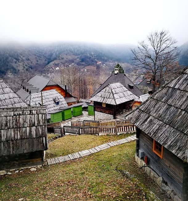 From Belgrade: Mokra Gora Sargan 8 train,Mecavnik & Zlatibor - Zlatibor Mountain and Town: Lake Time and Real Food Planning