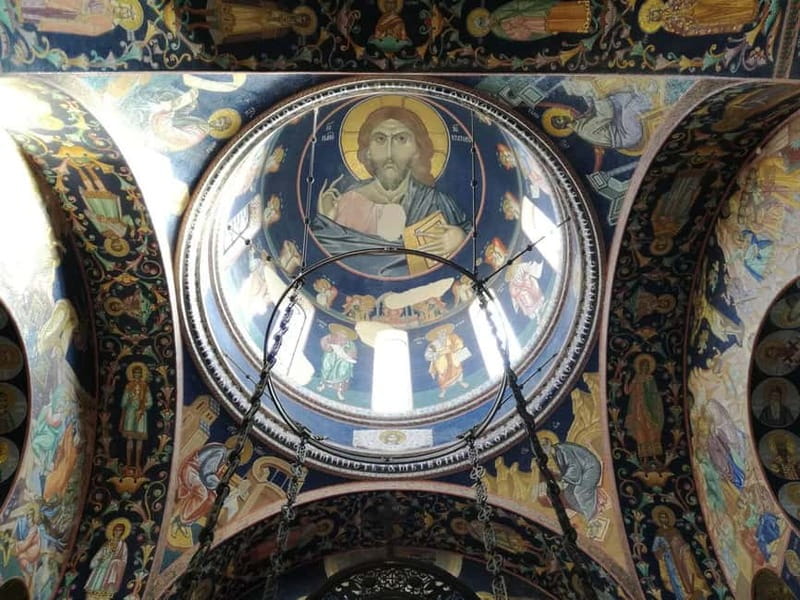 From Belgrade: Oplenac mausoleum Royal tour with winery - How the Oplenac royal day trip runs from Belgrade