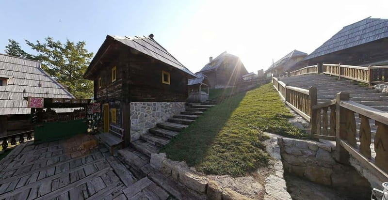From Belgrade: Sargan 8 Railway and Wooden City 1 Day Tour - Sargan 8 Railway: the 2.5-hour ride you will remember