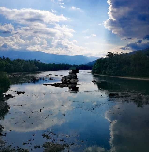 From Belgrade: Tara NP & Drina river & House on the Drina - Logistics that affect comfort: shoes, weather, and food