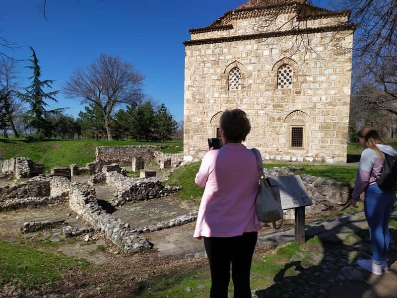 From Sofia: Day Tour to Nis, Serbia with tickets and pick-up - Lunch and Serbian food: where to spend your money wisely