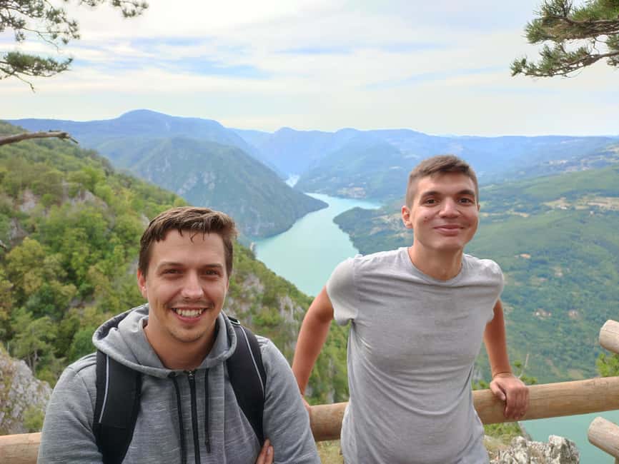 From Zlatibor/Užice: Tara National Park Adventure - Zmajevac viewpoint and Zaovine Lake: turquoise water with a real-world engineering twist