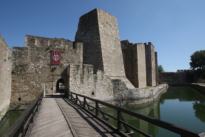Full-Day Tour along Danube with Three Stronghold Sightseeing and Wine Tasting - Who this tour suits best, and who should rethink it