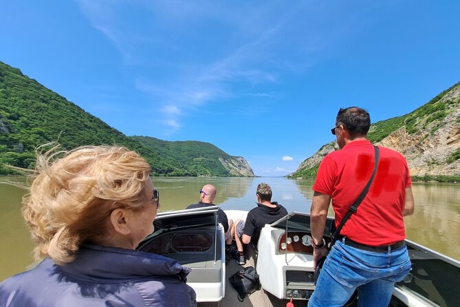 Golubac Fortress w/Iron Gate Speed Boat & Rakija Distillery tour - Golubac town lunch break, keep it simple and local