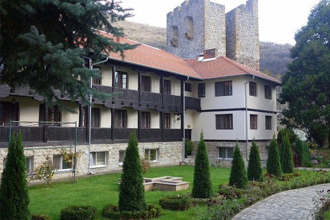 Manasija monastery and Resava Cave Tour From Belgrade - Resava Cave: A Natural Wonder Measured in 80 Meters