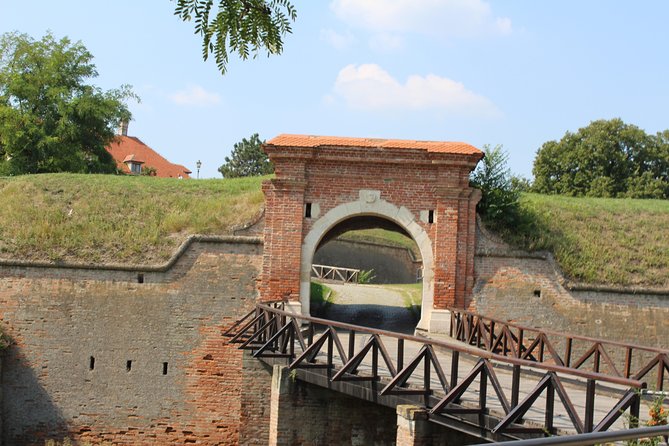 Novi Sad and Sremski Karlovci private tour with wine tasting - Stop 4: Vinarija Kiš wine tasting with traditional appetizers