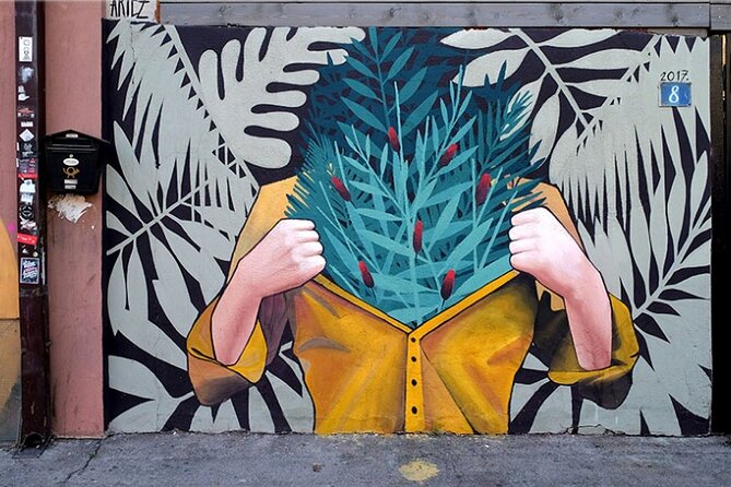 Private Belgrade Street Art Tour - Meeting at Republic Square and setting your street-art “lens”