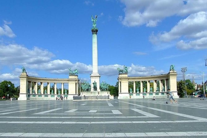 Private Day Trip To Budapest From Belgrade - St. Stephen’s Basilica and Vaci Street: hands-on time you control