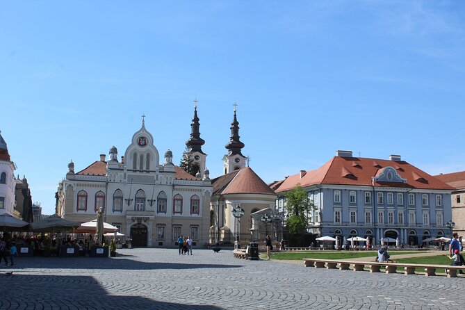 Private Day Trip/Transfer Tour from Belgrade to Timisoara - Kovacica for art lovers: naive art museum and violin workshop
