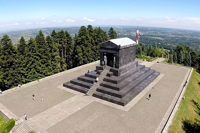 Private tour to Avala - Avala Tower at 204 meters: rebuild story and photo views
