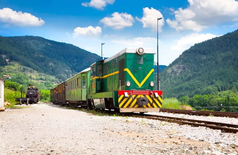 Sargan Eight railroad train ride & Tara mountain - Sargan Eight: more than a train ride