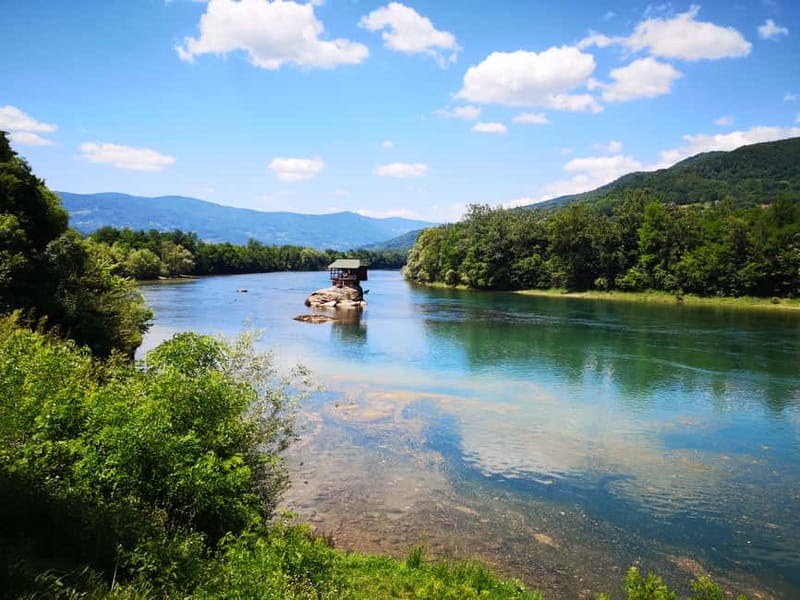 West of Belgrade: Woodentown, Šargan 8 train & Drina River - Serbian lunch stop: what you can actually expect