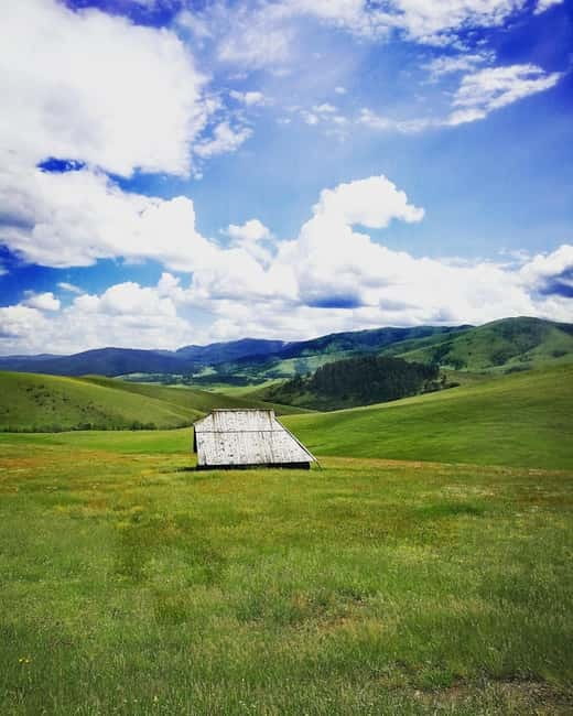Zlatibor tour - Gold gondola, Stopic cave, Sirogojno & falls - Zlatibor Time: Market Bites, Lunch Break, and Views on the Way